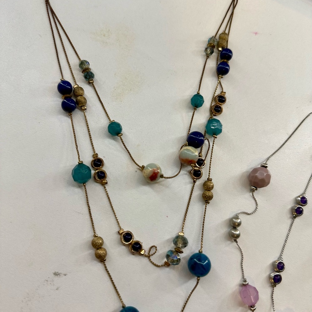 Multi-Color Beaded Necklace Set - Picture 3 of 7